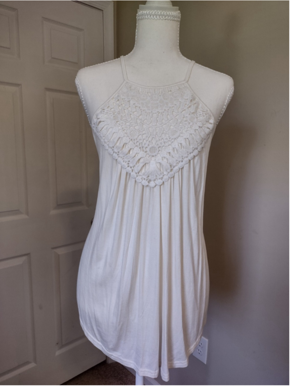 Bluetime Medium White Halter Crochet Boho Tank Women’s flowy Spaghetti Strap